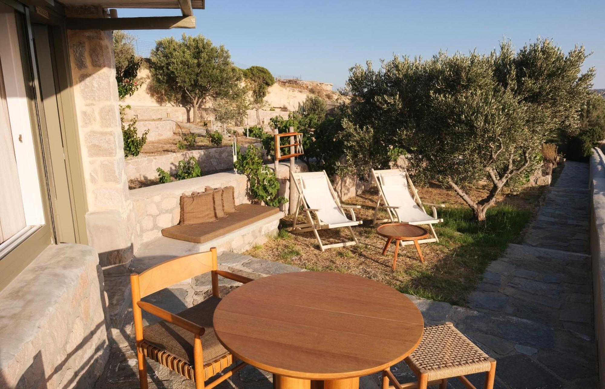 Ferienwohnung Iliana Olive Branch Adamantas  Zimmer foto